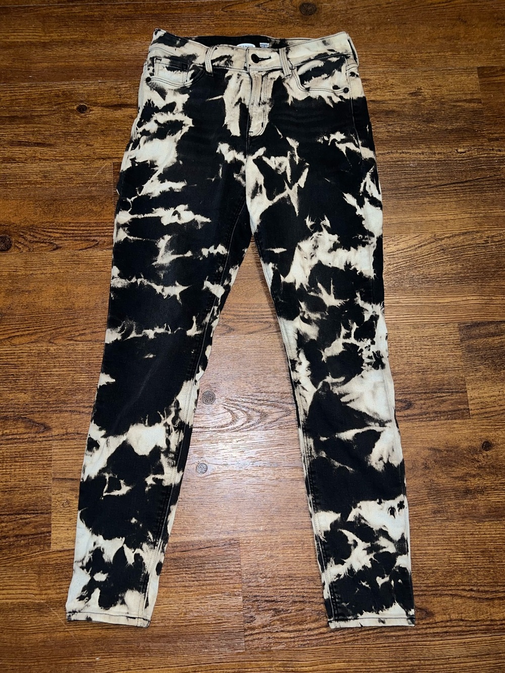 Old Navy Black Acid Wash Bleach Tie Dye Denim Jeans Grunge Punk Edgy Size 4